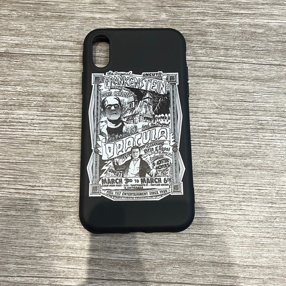 Brandy Melville Other - Brandy Melville iPhone XR Case